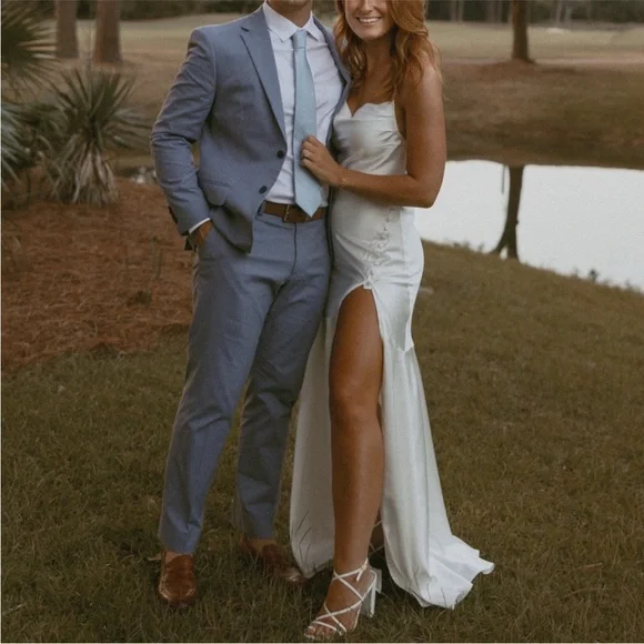 V. Chapman Isla Slinky Draped Backless Maxi Dress Size 4 NWT Crisp White - Picture 4 of 7